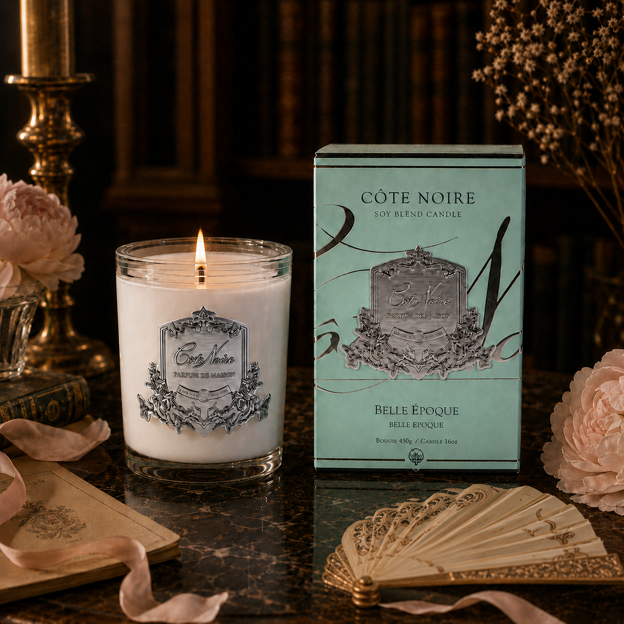White Vessel Candle - Belle Epoque - Silver Badge